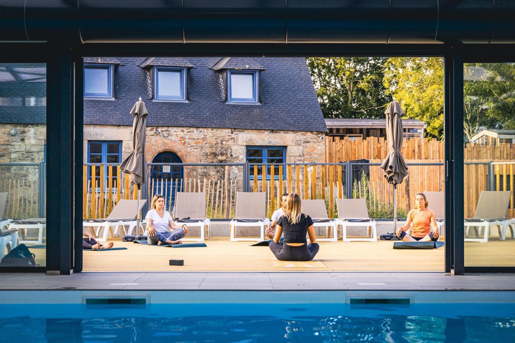 Campsite Maeva Respire Le Village Perrosien 4*