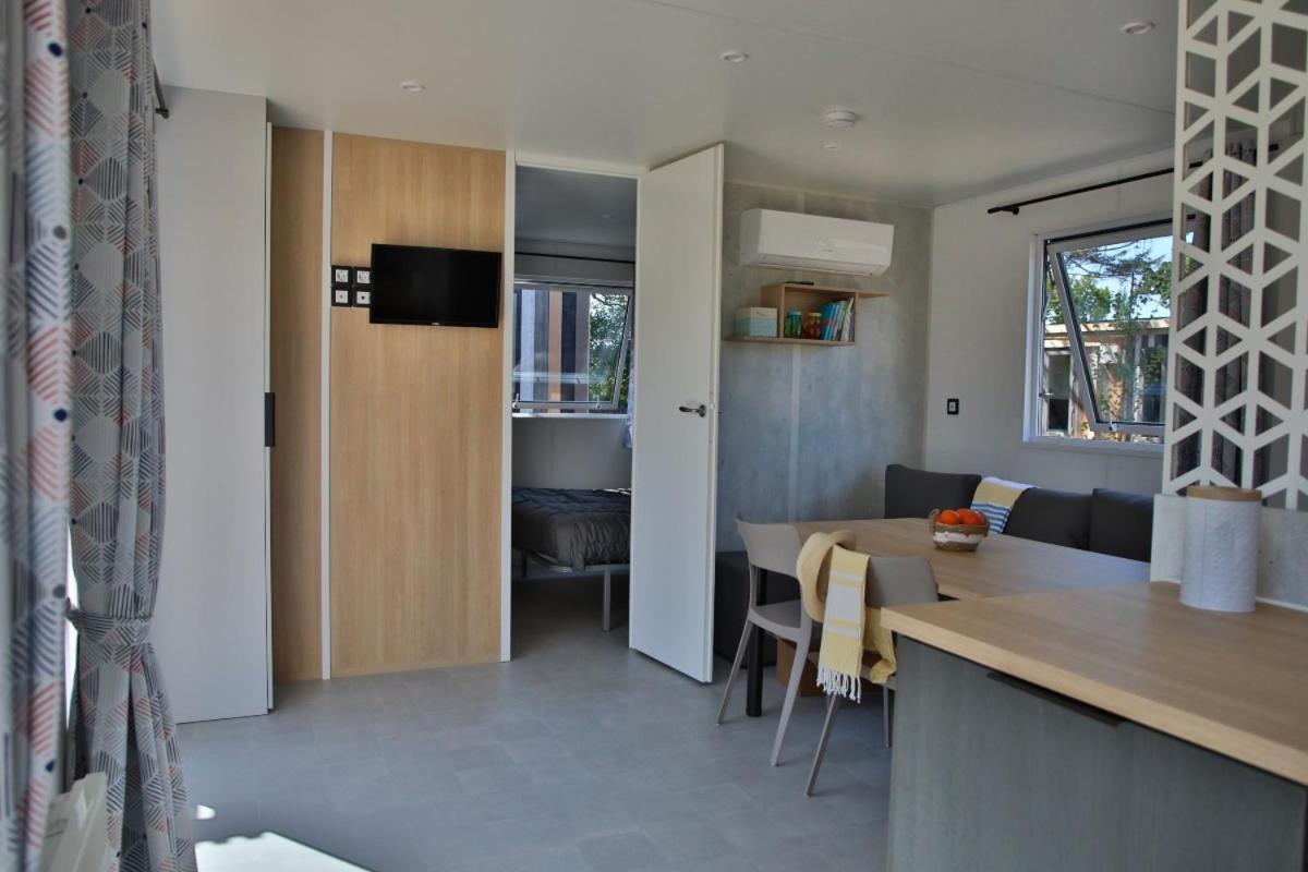 Campsite Maeva Respire Le Village Perrosien 4*